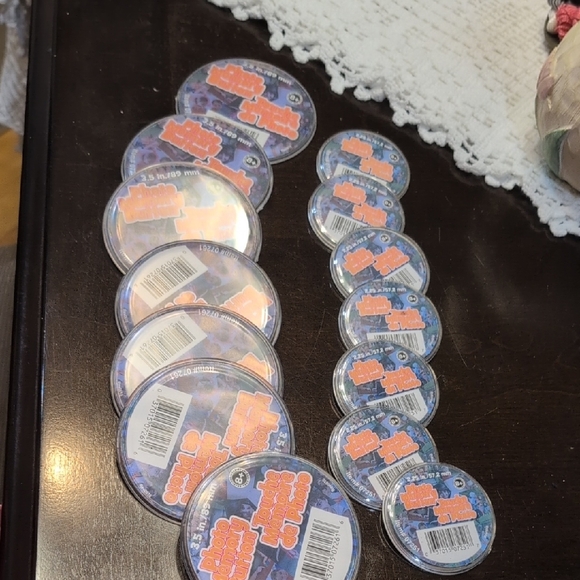 Colorful Photo Memory Button Set Of 14 - Picture 5 of 6